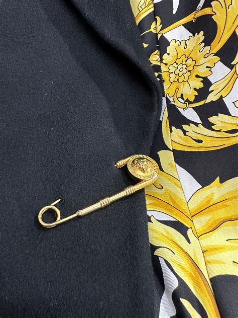 versace schmucktäschchen kaputt